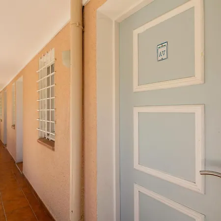 Apartment Le Hameau De Cap Esterel - Maeva - 4 Personnes - Selection Climatise Mae-9284